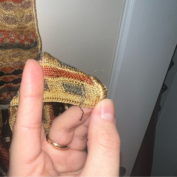 Missoni Patterned Beautiful Scarf - Picture 15 of 16